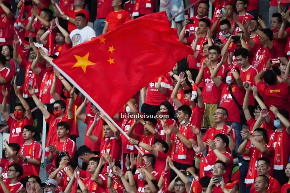 雷速足球比分 队医老陈的二十年：一支城市球队背后的康复室故事