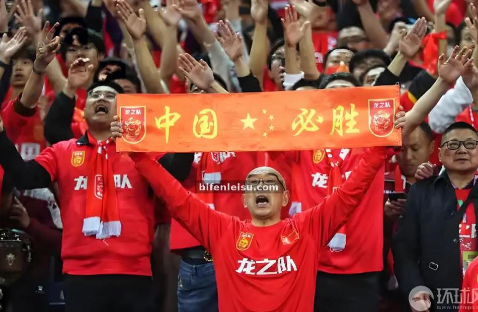 雷速足球比分 从青训营到一线队：年轻中卫林昭远的成长轨迹与数据观察